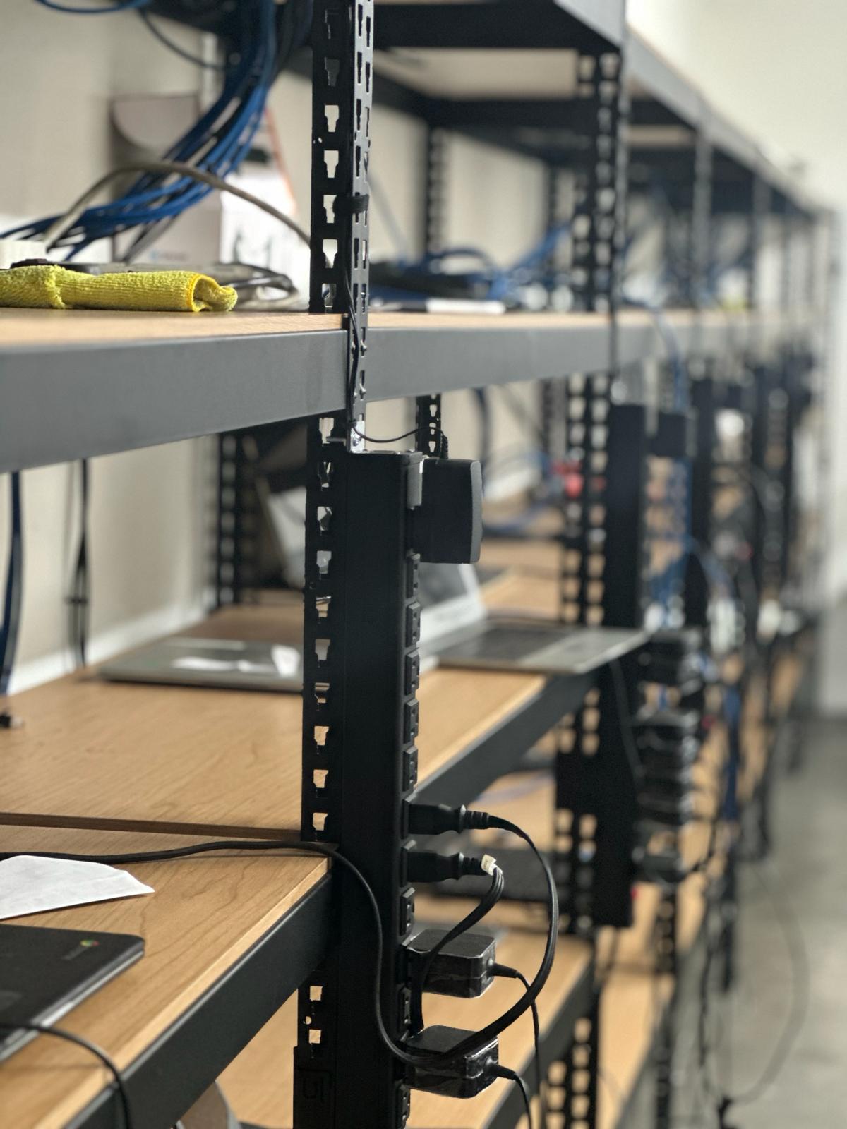 Electronics rack